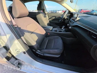 2025 Nissan Altima SV - miniatura 14
