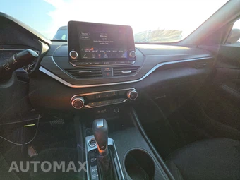 2025 Nissan Altima SV - miniatura 17