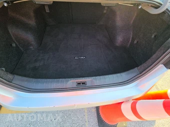 2025 Nissan Altima SV - miniatura 23