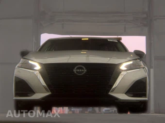 2025 Nissan Altima SV - miniatura 3