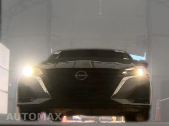 2025 Nissan Altima SV - miniatura 3