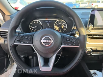 2025 Nissan Altima SV - miniatura 10