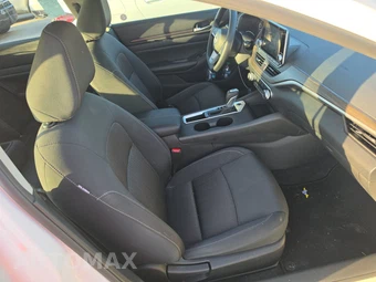 2025 Nissan Altima SV - miniatura 8