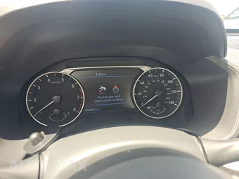 2025 Nissan Altima SV - miniatura 12