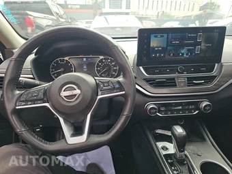 2025 Nissan Altima SV - miniatura 11