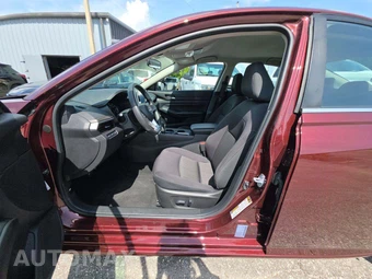 2025 Nissan Altima SV - miniatura 6