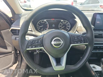 2025 Nissan Altima SV - miniatura 10