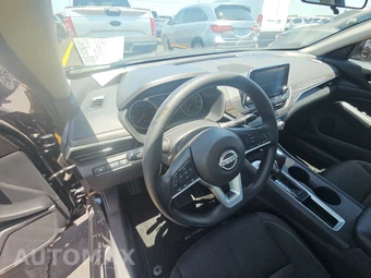 2025 Nissan Altima SV - miniatura 11