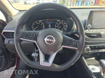 2025 Nissan Altima SV - miniatura 10