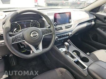 2025 Nissan Altima SV - miniatura 11