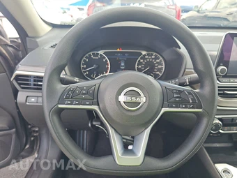 2025 Nissan Altima SV - miniatura 10