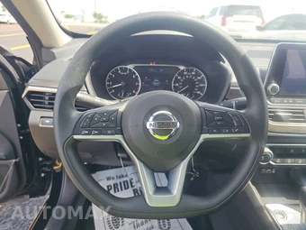 2025 Nissan Altima SV - miniatura 10