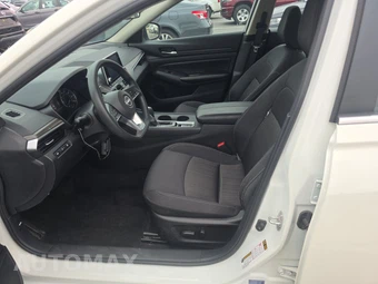 2025 Nissan Altima SV - miniatura 7
