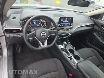 2025 Nissan Altima SV - miniatura 11