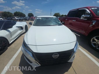 2025 Nissan Altima SV - miniatura 2