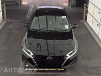 2025 Nissan Altima SV – miniatura 2