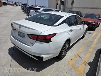 2025 Nissan Altima SV - miniatura 17