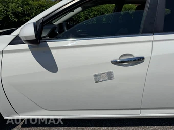2025 Nissan Altima SV - miniatura 9