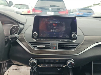 2025 Nissan Altima SV - miniatura 11