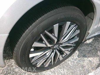 2025 Nissan Altima SV - miniatura 21