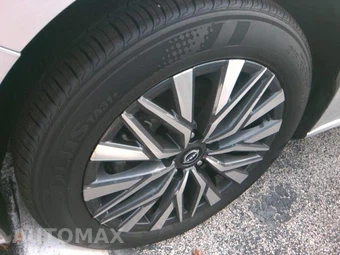 2025 Nissan Altima SV - miniatura 9