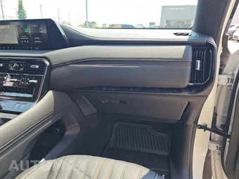 2025 Nissan Armada PRO-4X – miniatura 20