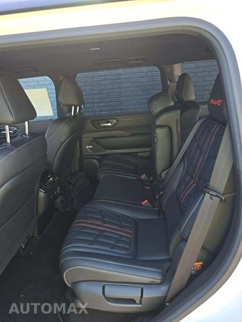 2025 Nissan Armada PRO-4X – miniatura 13