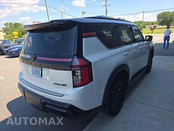 2025 Nissan Armada PRO-4X – miniatura 3