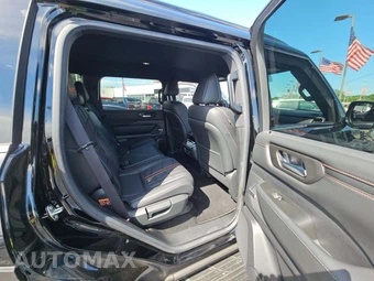 2025 Nissan Armada PRO-4X – miniatura 17