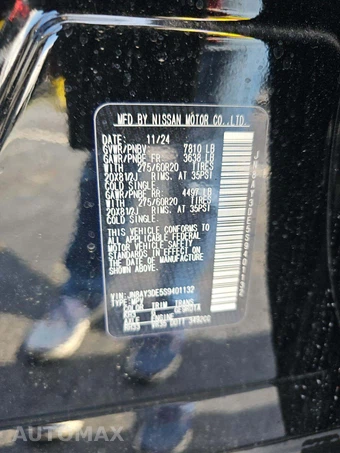 2025 Nissan Armada PRO-4X – miniatura 5