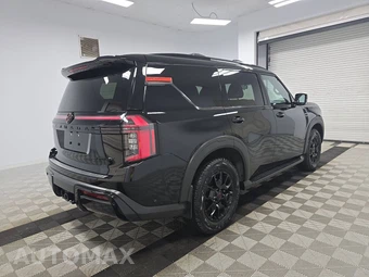 2025 Nissan Armada PRO-4X - miniatura 4