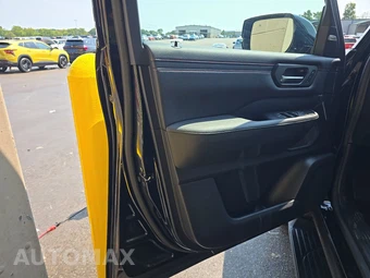 2025 Nissan Armada PRO-4X - miniatura 9