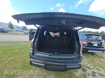 2025 Nissan Armada SL - miniatura 15