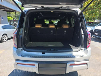 2025 Nissan Armada SL – miniatura 15