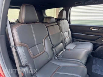 2025 Nissan Armada SL - miniatura 38