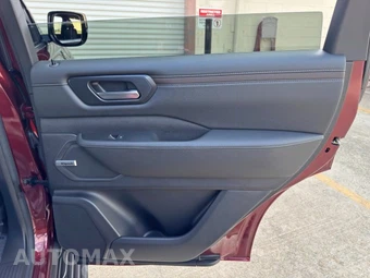 2025 Nissan Armada SL - miniatura 45