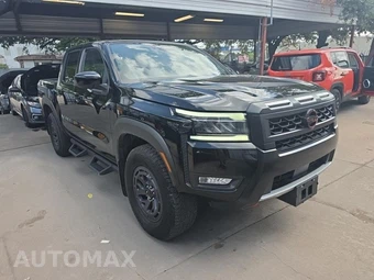 2025 Nissan Frontier PRO-4X Crew Cab Medium Bed - miniatura 3