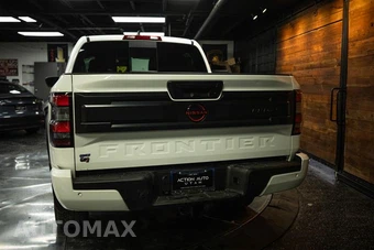 2025 Nissan Frontier PRO-4X Crew Cab Medium Bed - miniatura 6