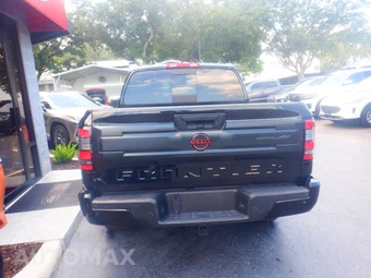 2025 Nissan Frontier PRO-4X Crew Cab Medium Bed – miniatura 12