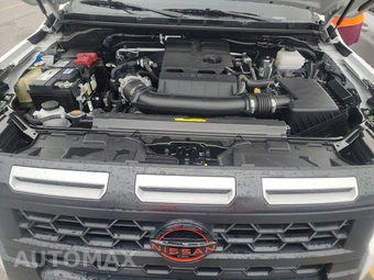 2025 Nissan Frontier PRO-4X Crew Cab Medium Bed – miniatura 15