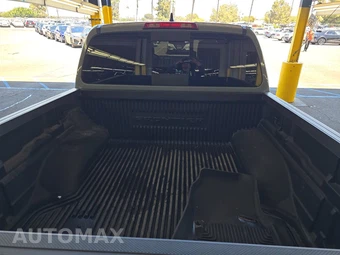 2025 Nissan Frontier PRO-4X Crew Cab Medium Bed – miniatura 16