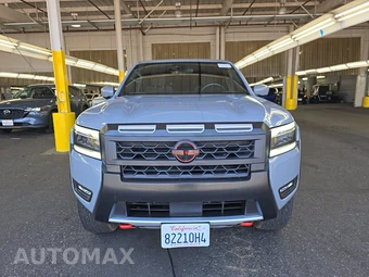 2025 Nissan Frontier PRO-4X Crew Cab Medium Bed – miniatura 2