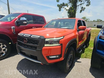 2025 Nissan Frontier PRO-4X Crew Cab Medium Bed