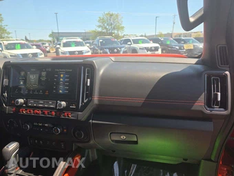 2025 Nissan Frontier PRO-4X Crew Cab Medium Bed – miniatura 16