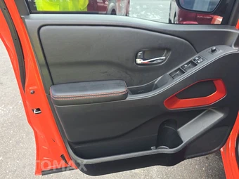 2025 Nissan Frontier PRO-4X Crew Cab Medium Bed - miniatura 9
