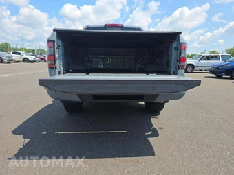 2025 Nissan Frontier PRO-4X Crew Cab Medium Bed – miniatura 11
