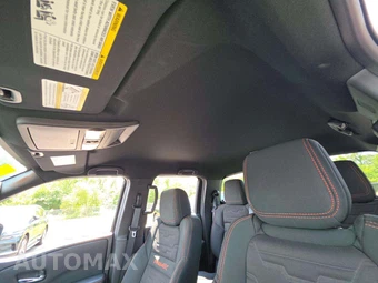 2025 Nissan Frontier PRO-4X Crew Cab Medium Bed – miniatura 8