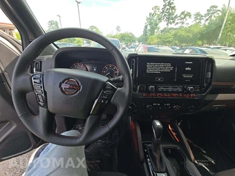 2025 Nissan Frontier PRO-4X Crew Cab Medium Bed – miniatura 10