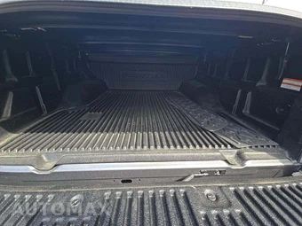 2025 Nissan Frontier PRO-4X Crew Cab Medium Bed – miniatura 14
