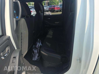 2025 Nissan Frontier PRO-4X Crew Cab Medium Bed – miniatura 13